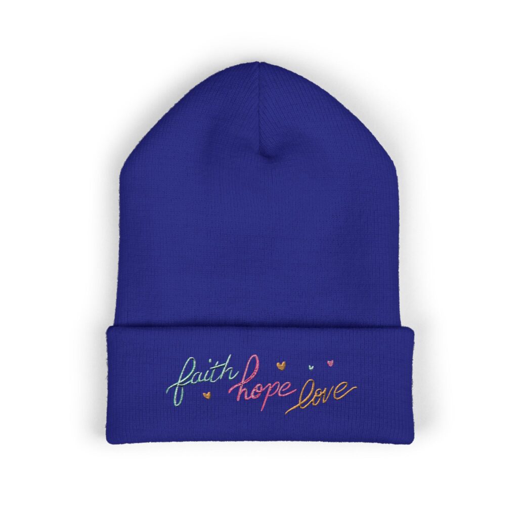 T-Shirts embroidered 'faith hope love' cuffed beanie – cozy christian knit hat